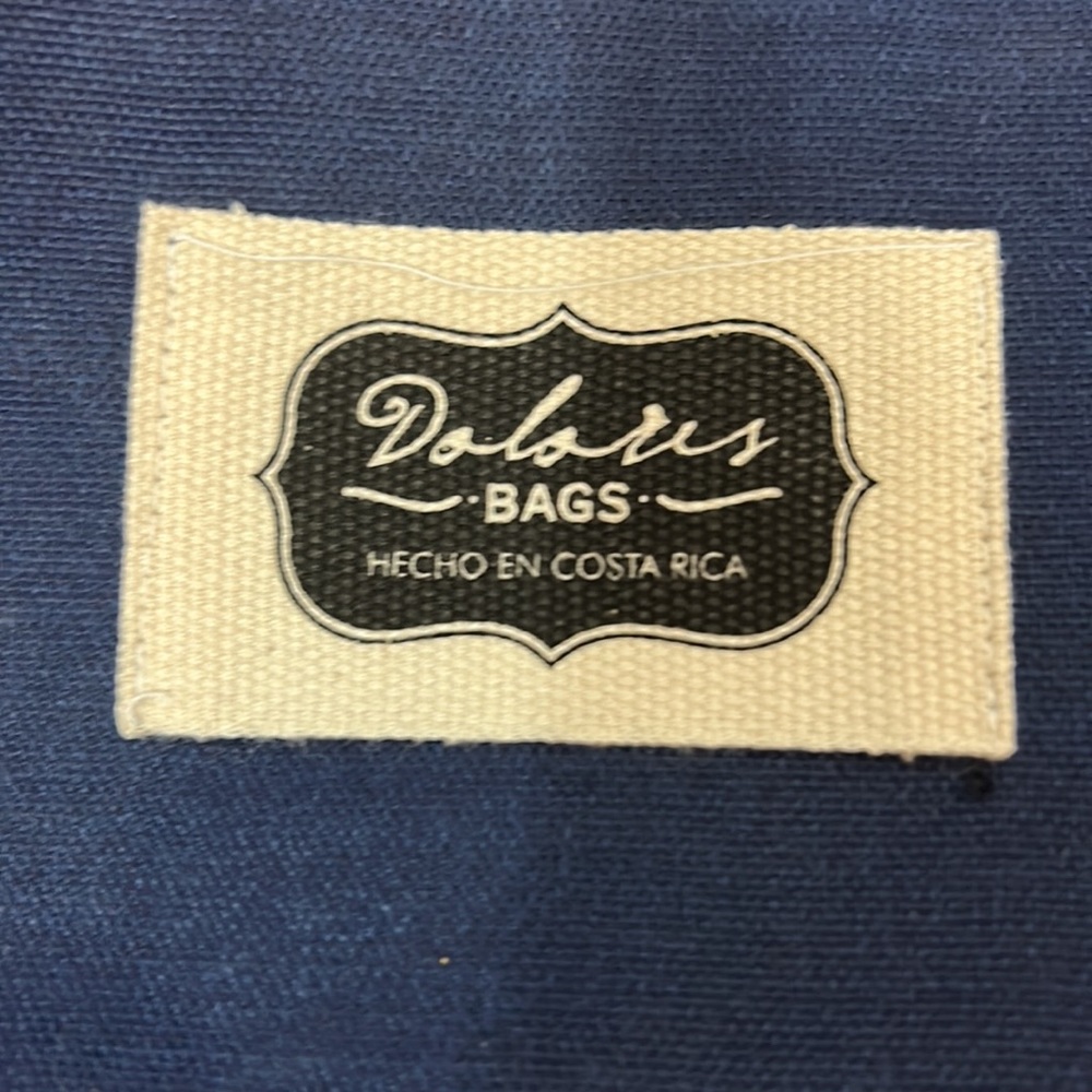 Dolores- Pura Vida- Overnight Bag. - Picture 7 of 12